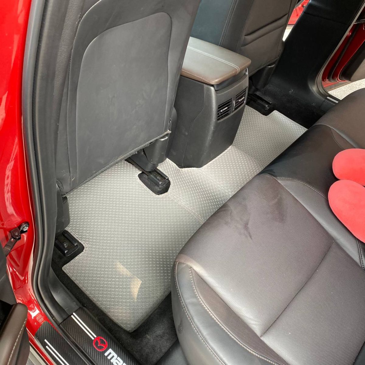 Thảm UBAN góp phần làm sang trọng khoang nội thất cho Mazda CX-30 2023