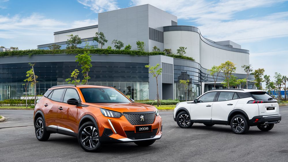 Peugeot 2008 (2021) với đường nét sắc sảo và phong cách thể thao