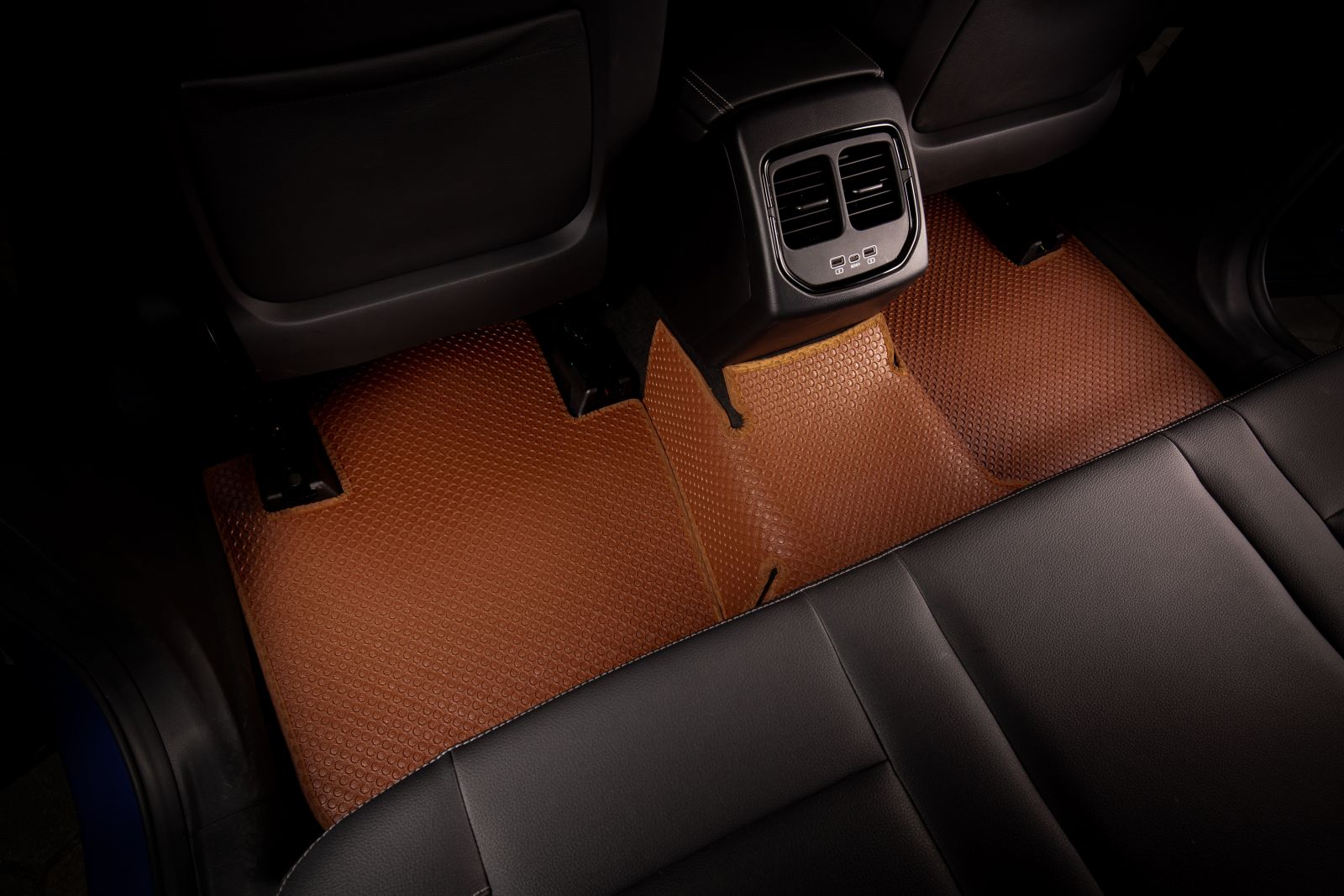 Thảm lót sàn ô tô UBAN - phụ kiện bảo vệ xe
