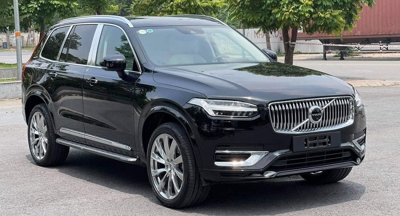 Volvo XC90 2023 với thiết kế hiện đại, nội thất sang trọng, nhiều tính năng đẳng cấp và tiện nghi