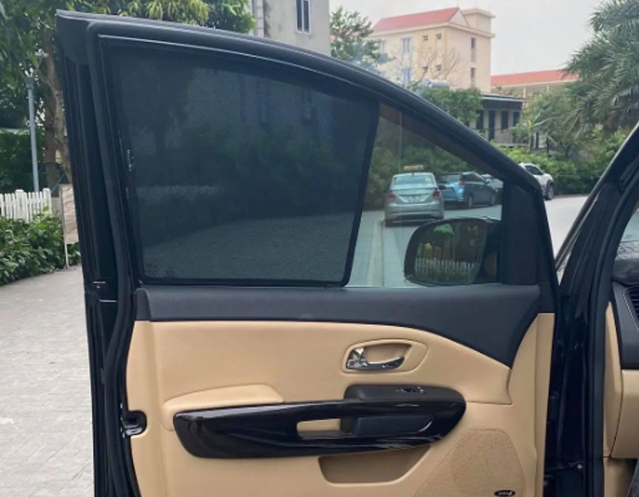 phụ kiện độ xe KIA Sedona