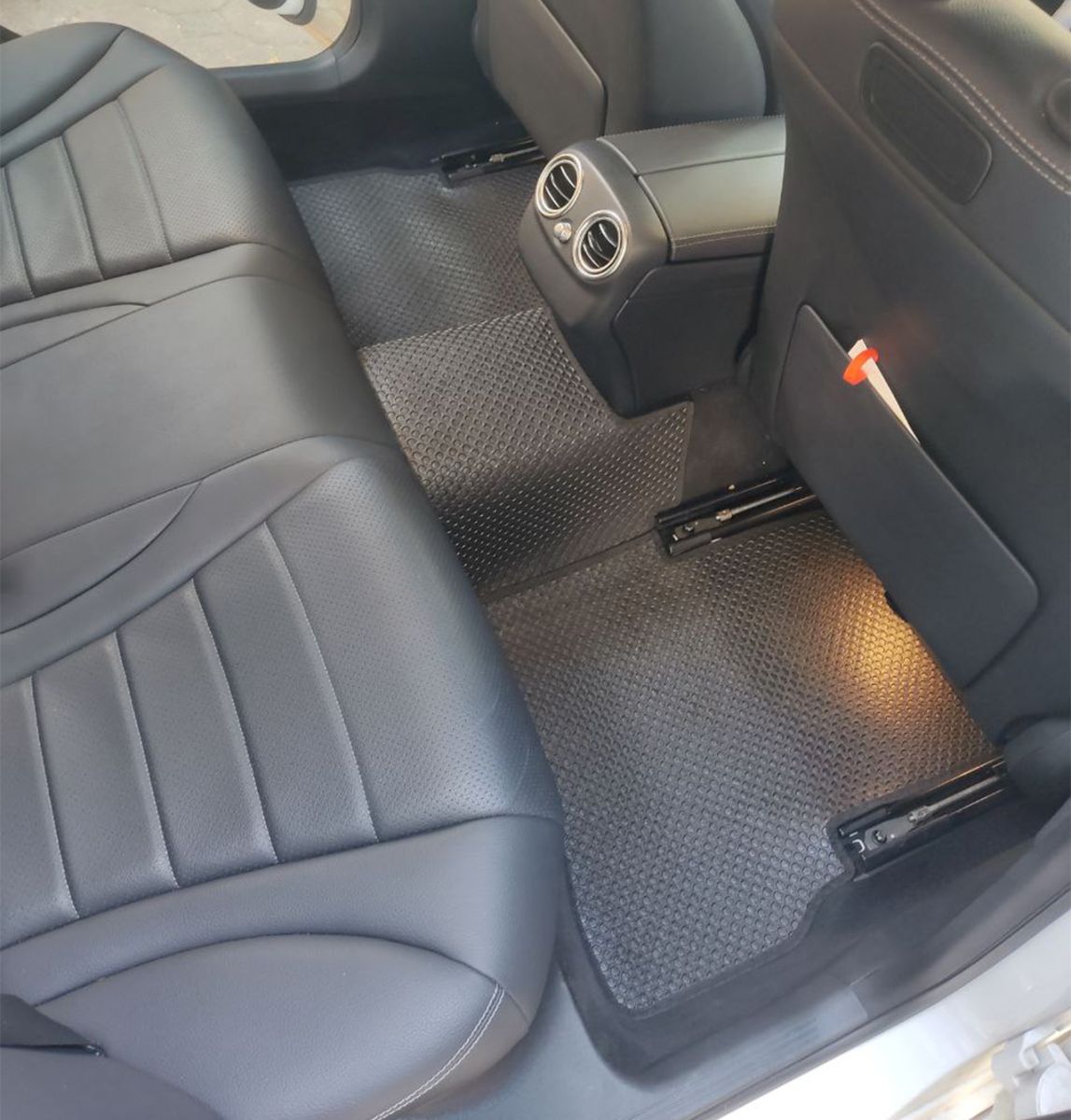 Thảm lót sàn ô tô Mercedes Benz C Class (W206)